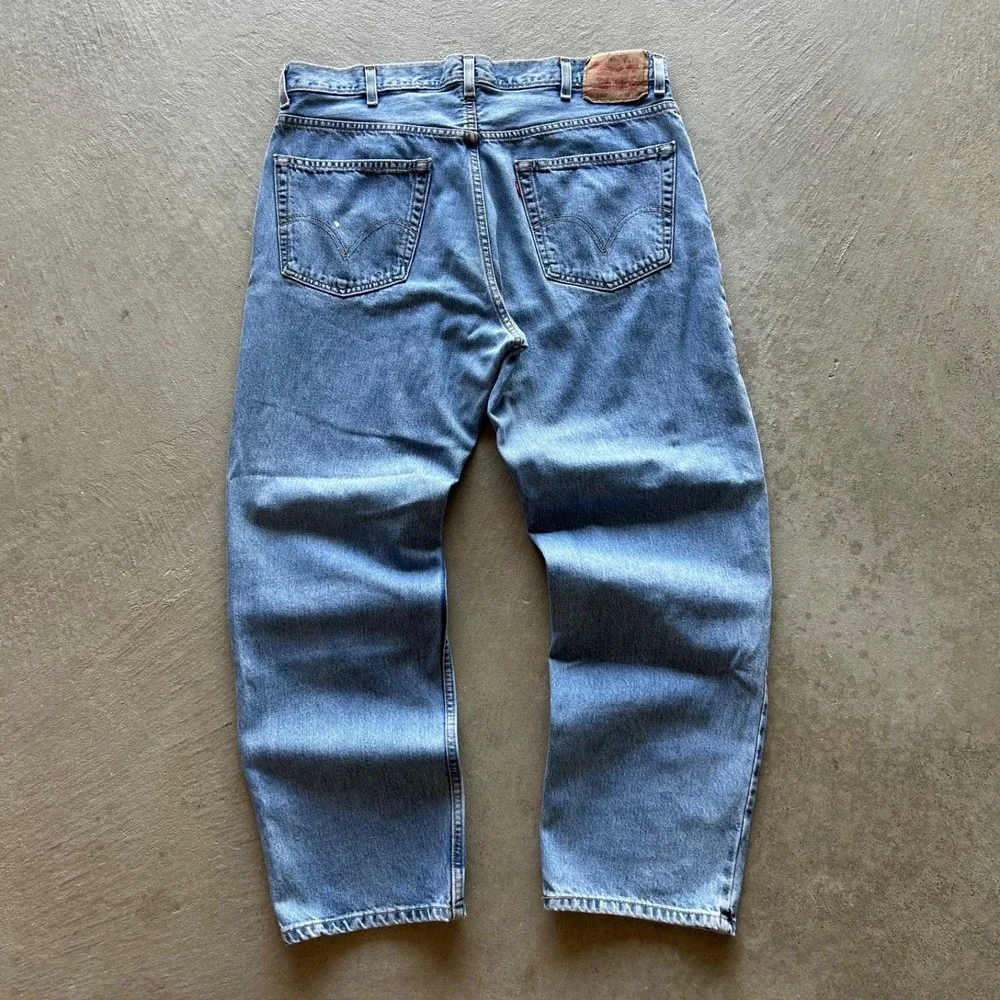 Vintage Levis 550 Jeans Size 38x30 Blue Light Wash Denim Relaxed Fit Straight